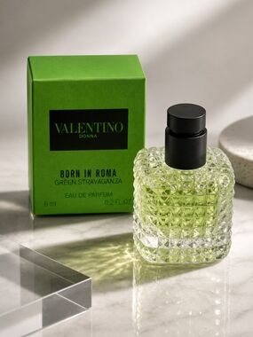 Valentino Donna Born in Roma Green Stravaganza Eau de Parfum 6 ML 0.2 FL.OZ.